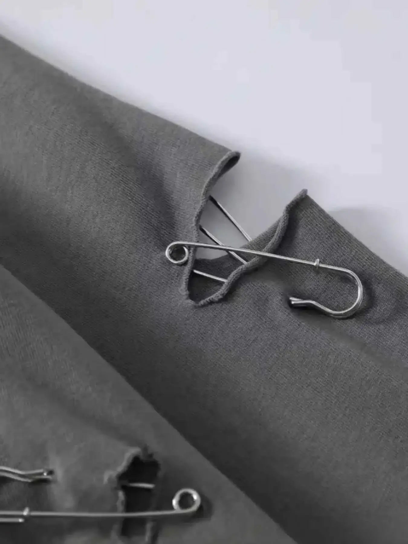 Men’s Distressed Long Sleeve T-Shirt – Oversized Streetwear Round Neck Top