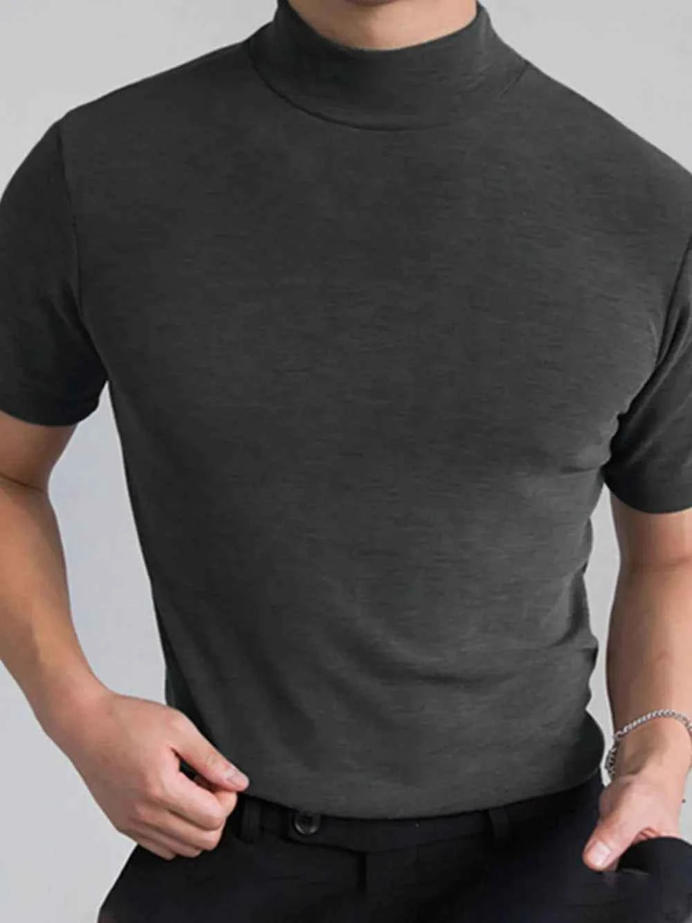 Men’s Plus Size Mock Neck Short Sleeve T-Shirt – Slim Fit Stretch Tee for Casual & Active Wear