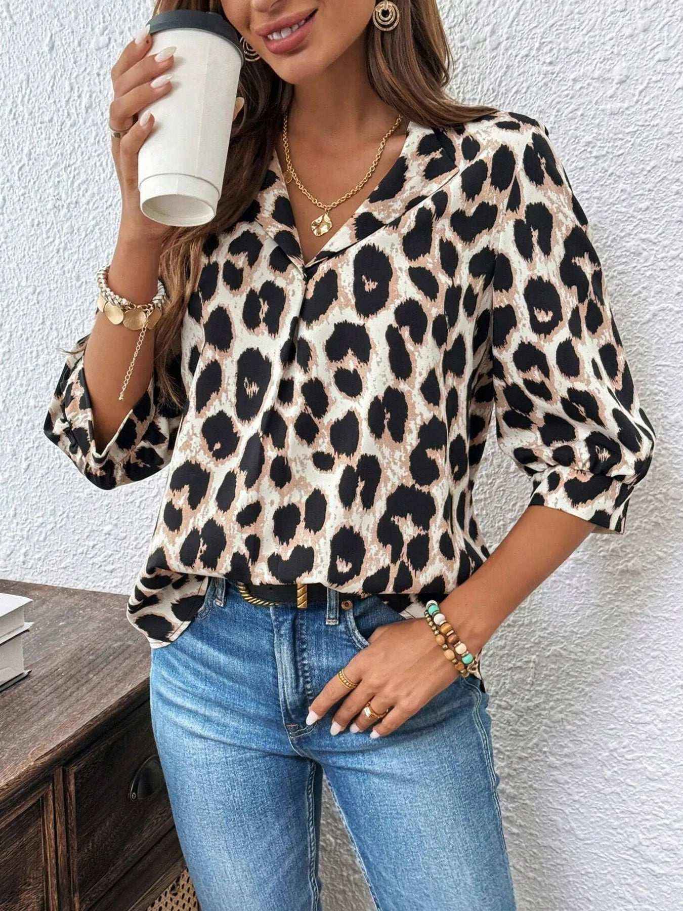 Chic Leopard Print 3/4 Sleeve Blouse V-Neck, Loose Fit Lightweight Versatile Casual Top for Women