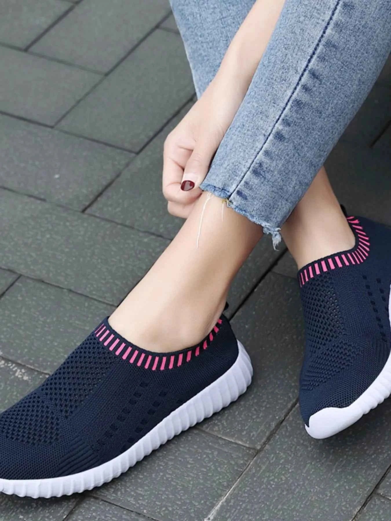Breathable Mesh Round Toe Slip-Ons
