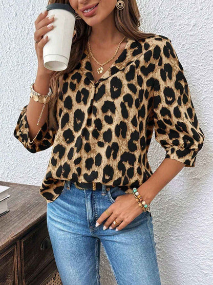 Chic Leopard Print 3/4 Sleeve Blouse V-Neck, Loose Fit Lightweight Versatile Casual Top for Women