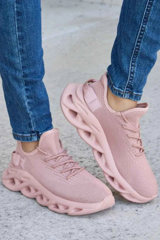 Forever Link Mesh Breathable Platform Athletic Shoes
